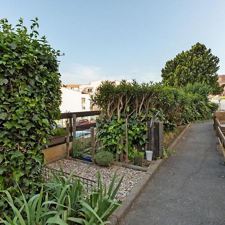 Cap D'Agde Studio - Port Luaran gambar